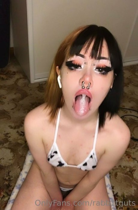 rabb1tguts nude model galleries