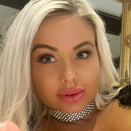 amandabreden porn model pic