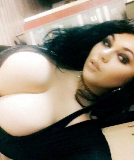 venus blue nude actress galleries