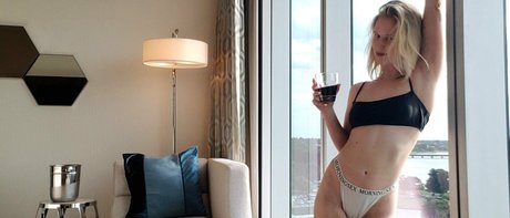 givetesslove perfect pornstar gallery