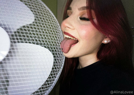 alinalovee free sex actress galleries