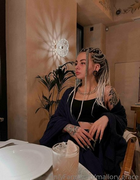 mallory grace model adult pictures