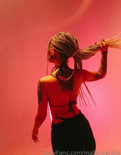 mallory grace erotic actress photo