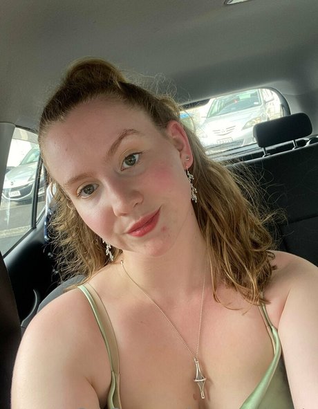 humorousbeauty model exclusive photo