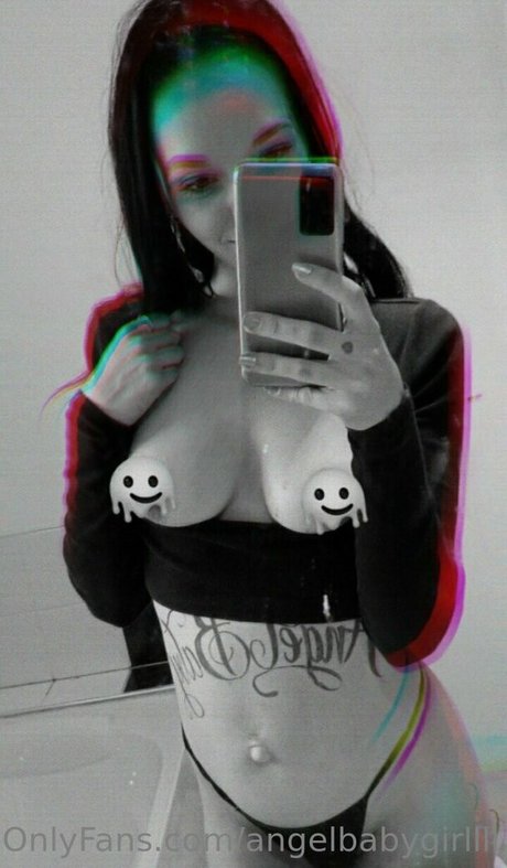 angelbabygirllll pornstar beautiful pic