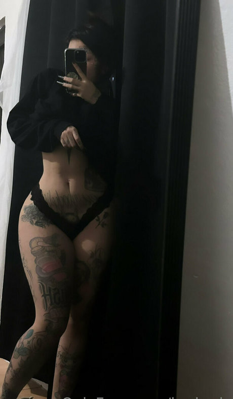 bad grl_ porn actress pictures