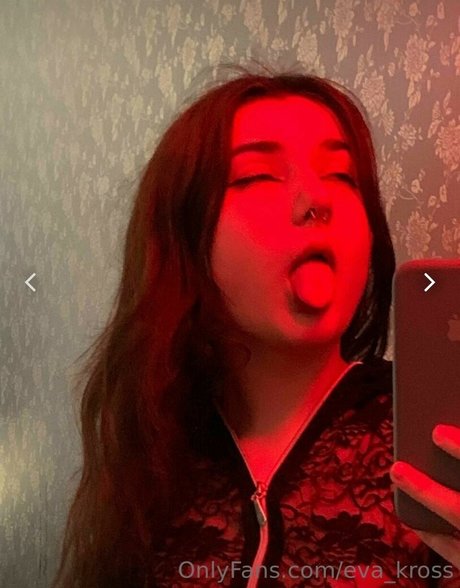 Eva Kross model adult photo