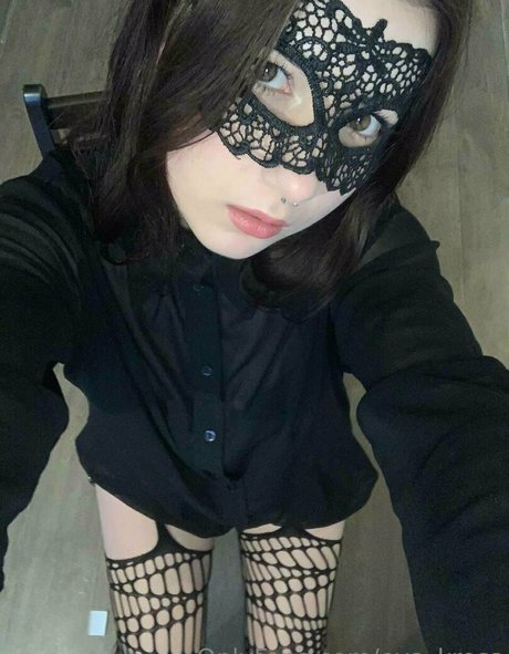 Eva Kross pornstar sexy img