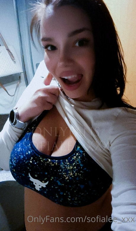 Sofia Lee perfect actress photos