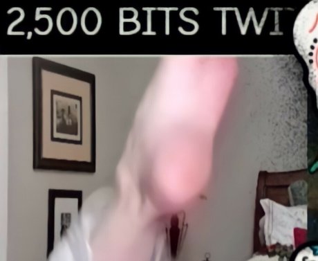 Amy Dumas star galleries