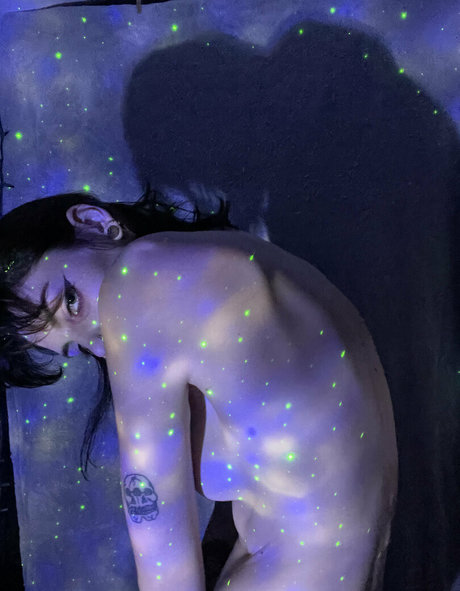 ghosti erotic model gallery