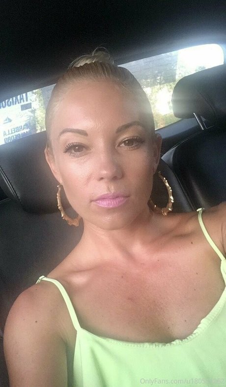 britishbethany hot actress images