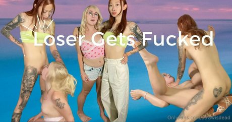 Strawisdead pornstar adult archive