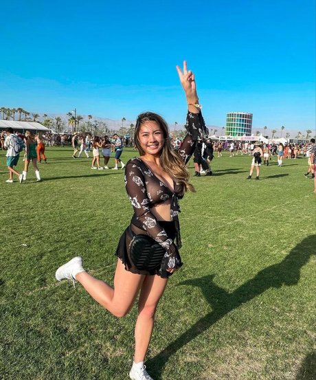 Vivian Yu exclusive pornstar picture