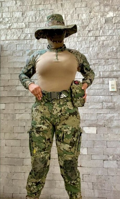 zam pe nudes actress galleries