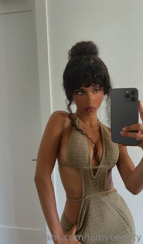 lemybeauty sexy model picture