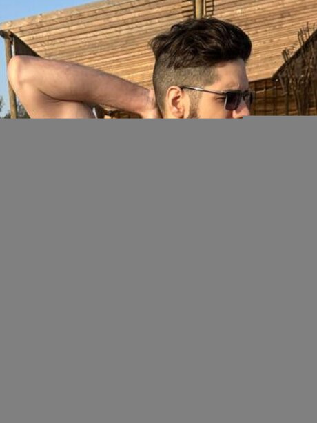 Charlesndft hot model archive