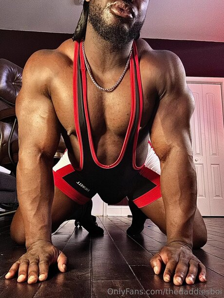 Thedaddiesboi star top photos