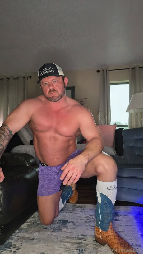 Thomascolt hot star photos