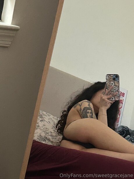 Sweetgracejane free actress image