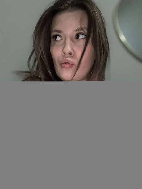 Realabby Fae pretty model pic