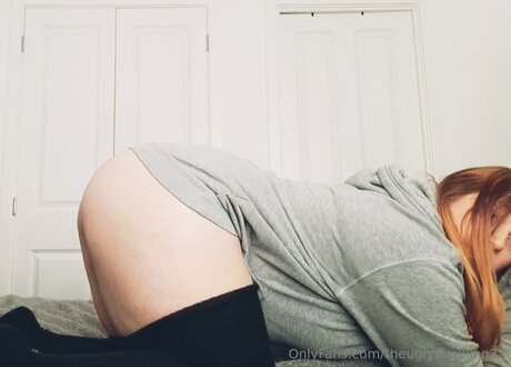 Theuglyduckling22 adult model pictures