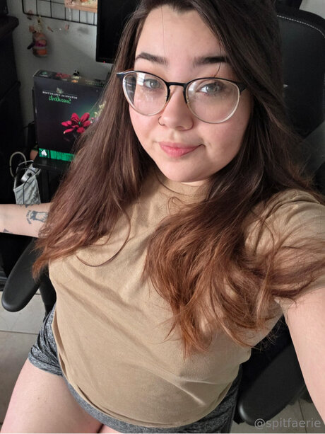 Spitfaerie pornstar naked images