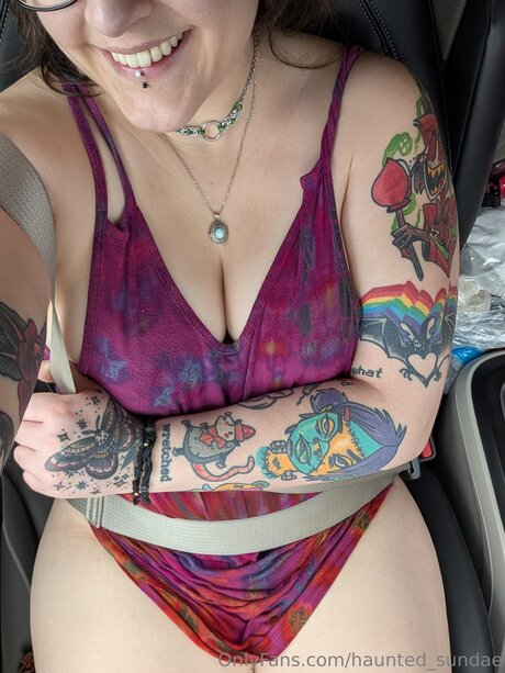 Haunted Sundae star hd photos