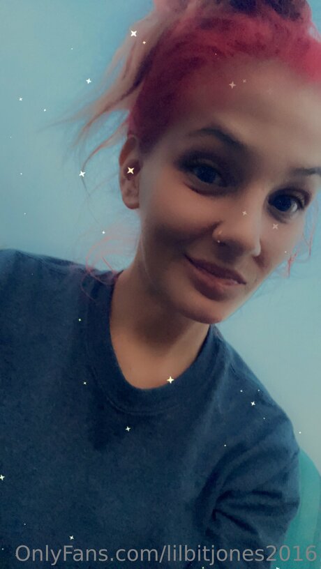 Lilbitjones2016 star porn pictures