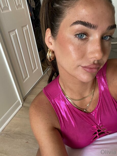 Oliviaj4 art model gallery