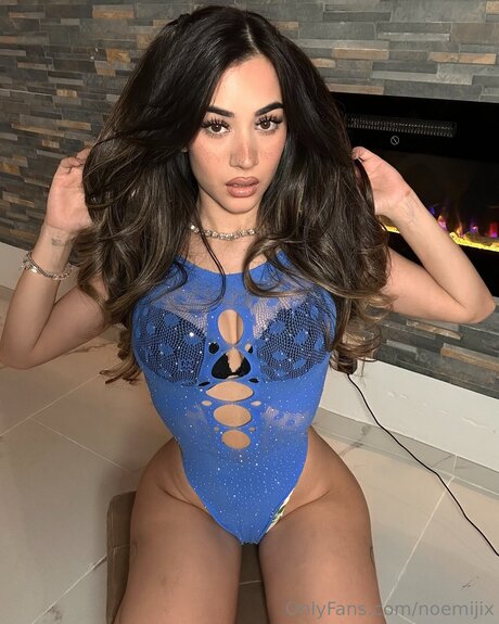 Noemijix star exclusive gallery