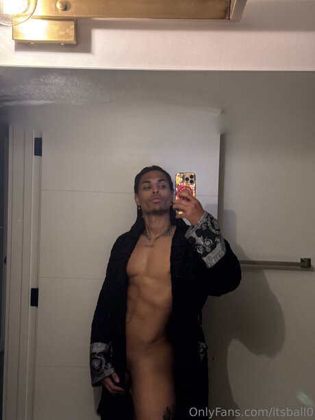 Itsball0 hot actress photo