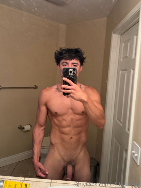 U51104204 pornstar sexy img