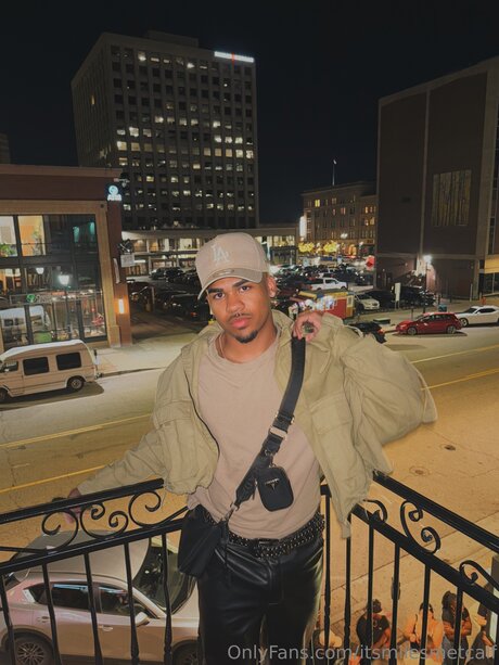 Itsmilesmetcalf star top photos