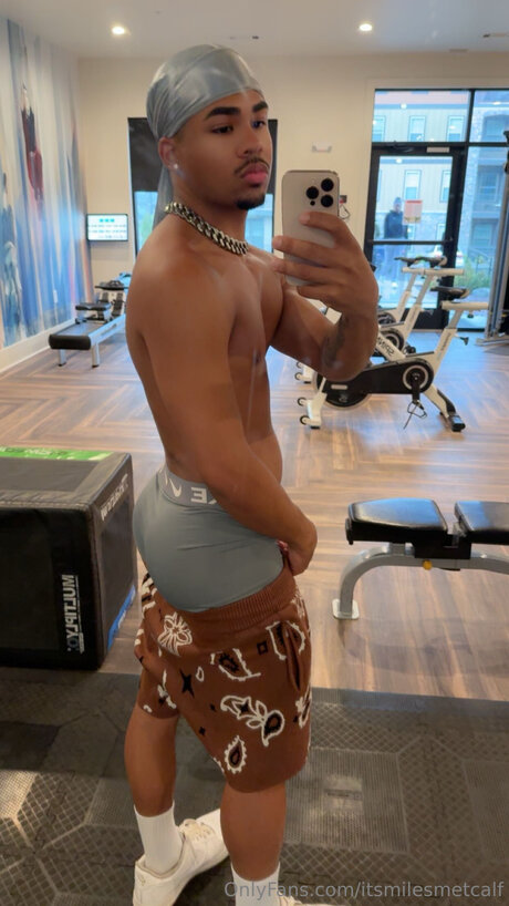 Itsmilesmetcalf sexy star images