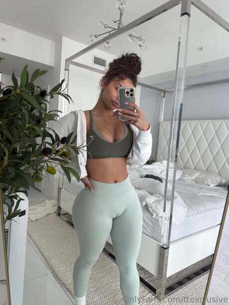 Ttexclusive pornstar erotic archive