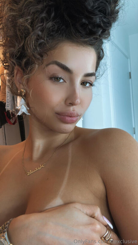 Ttexclusive porn model pictures