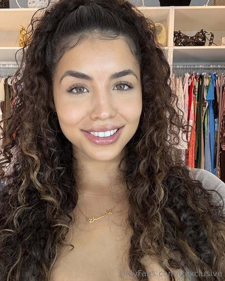 Ttexclusive beautiful star img