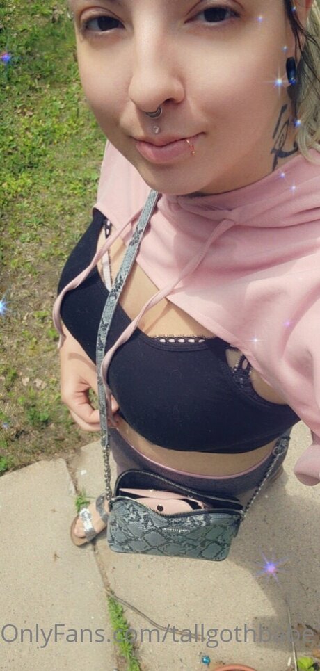 Tallgothbabe14 model porn photo