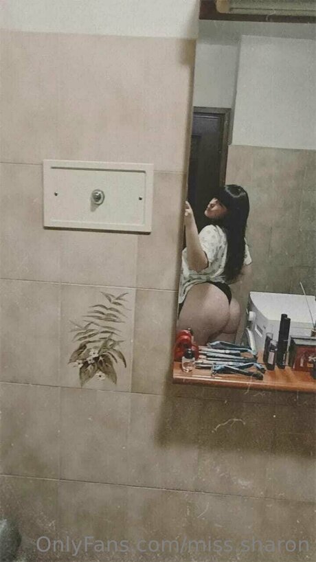 Miss Sharon best actress photo