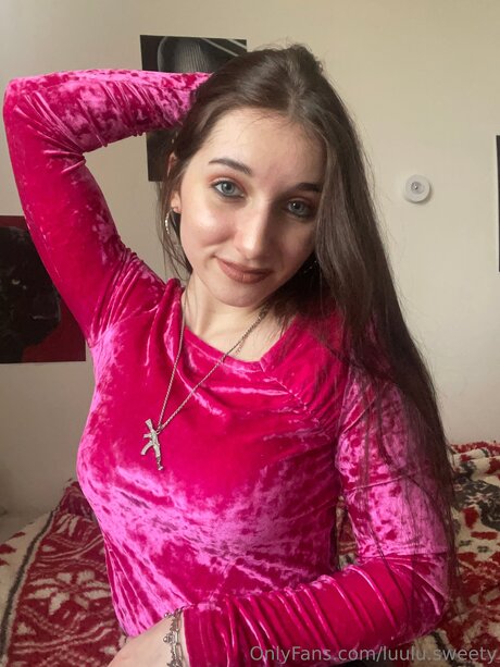 Luulu Sweety nudes pornstar photo