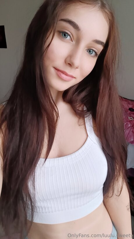 Luulu Sweety model nudes gallery