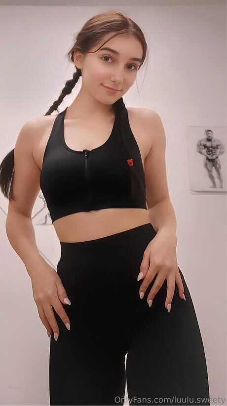 Luulu Sweety top pornstar picture