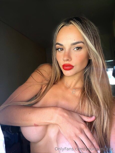 Ani Annet pornographic model galleries