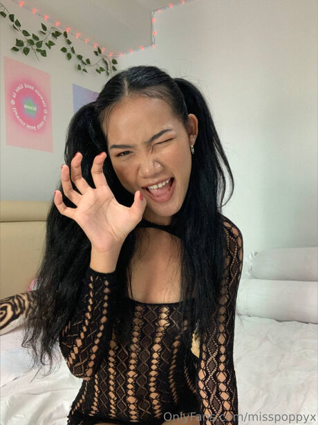 Misspoppyx high quality pornstar photo