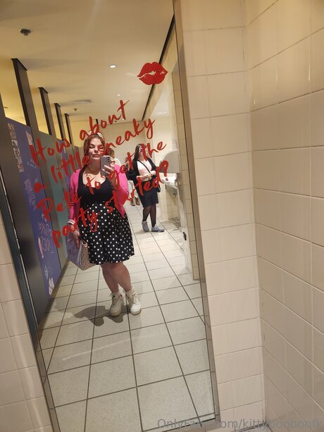 Kittybooboofk xxx pornstar img