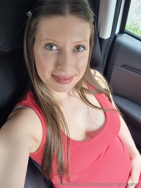 Poppybrightwater high quality pornstar img