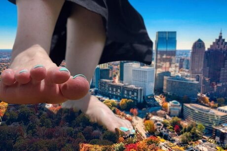 Alexlongtoes star nude photo