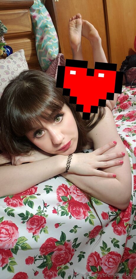 Brendushckis art model photos