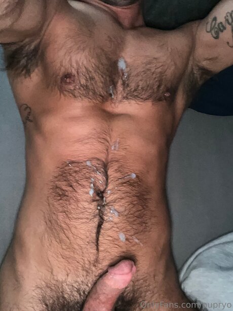 Pupryo xxx model gallery